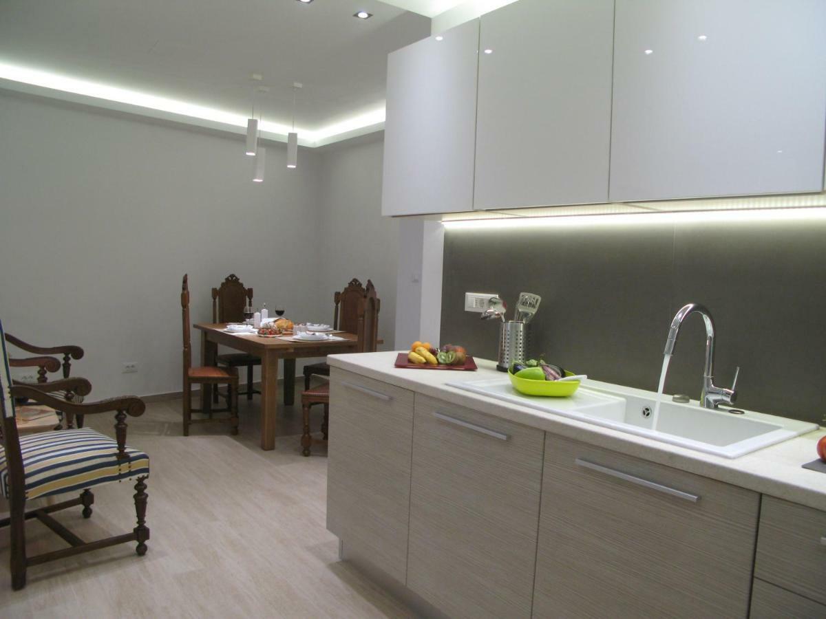 Appartamento Elegant Acropolis Atene Esterno foto